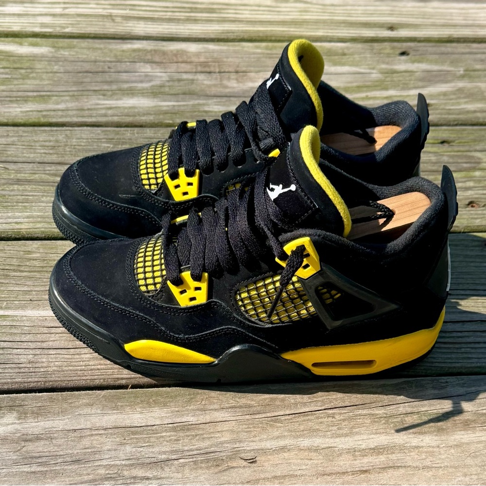 Jordan Black and Yellow Retro 4 youth size 5.5